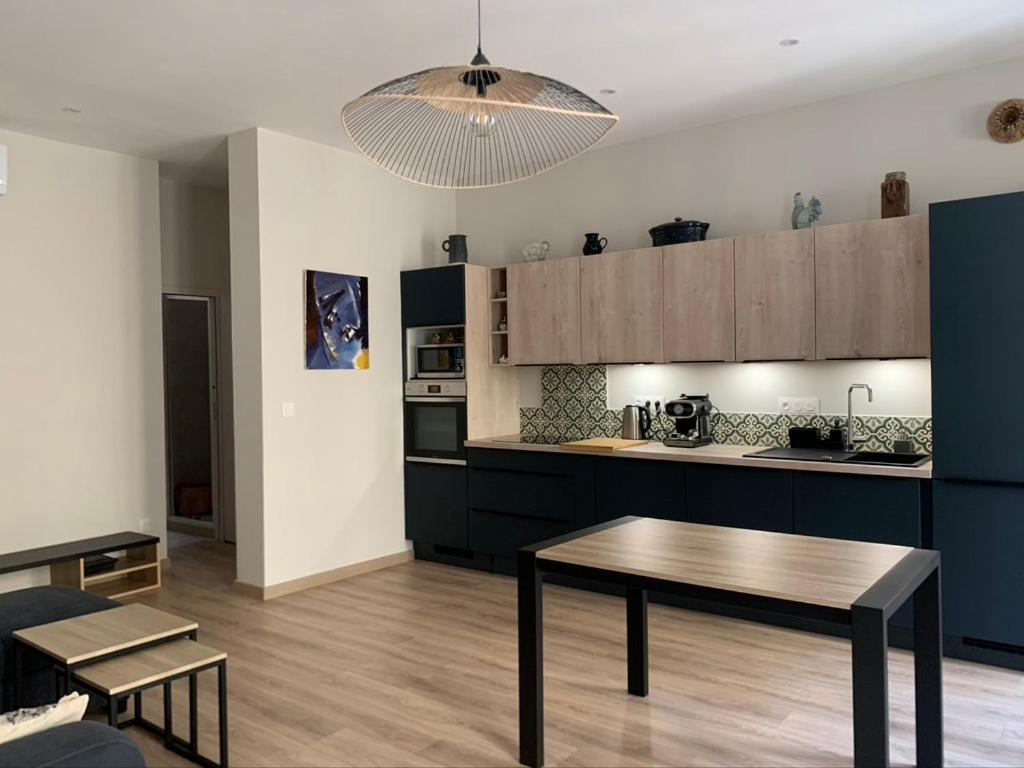 Cosy Joliette, Central, Climatise, 2 Chambres, Wifi, Garage Marseille Bagian luar foto